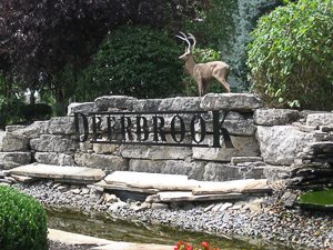 Deerbrook Overland Park Neighbhorhood entry monument