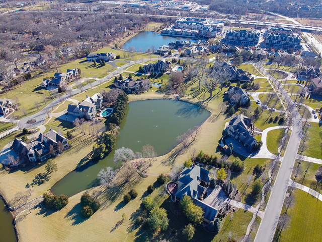 Arial pic of Mission Farms Leawood KS