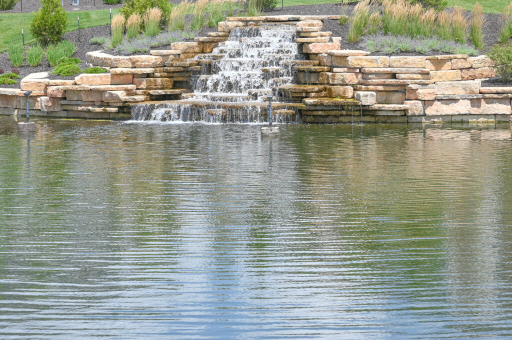 water feature at hills of leawood