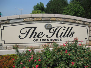 Hills of Iron Horse entry monument