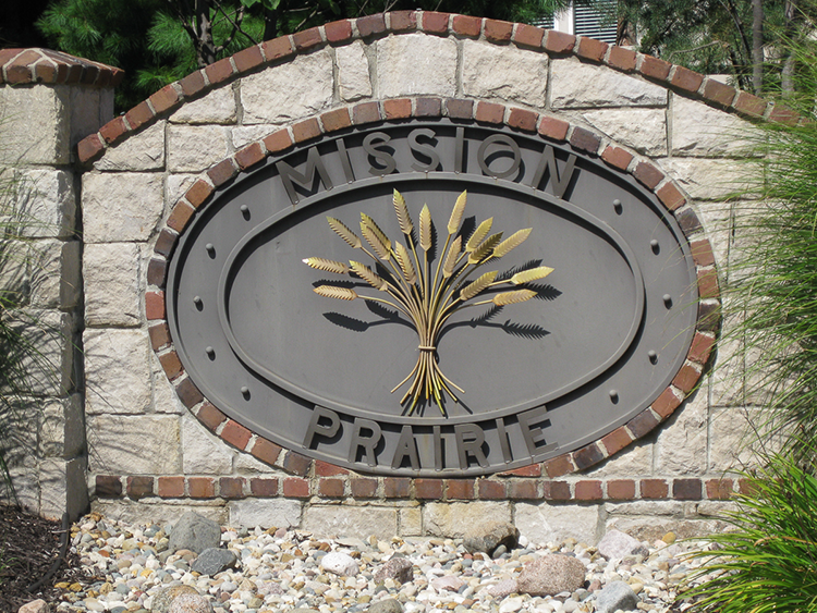 Mission Prairie entry monument Leawood photo by Ken Jansen Realtor