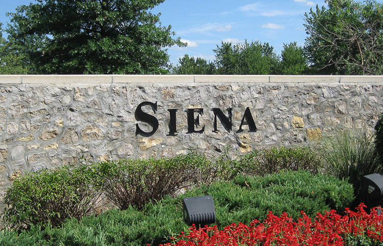 Siena of Leawood entry monument Photo by Ken Jansen