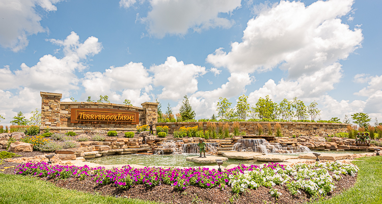 Terrybrook Farms entry monument and landscaping. Photo by Ken Jansen